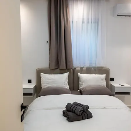 Navarino Lux * Thessaloniki