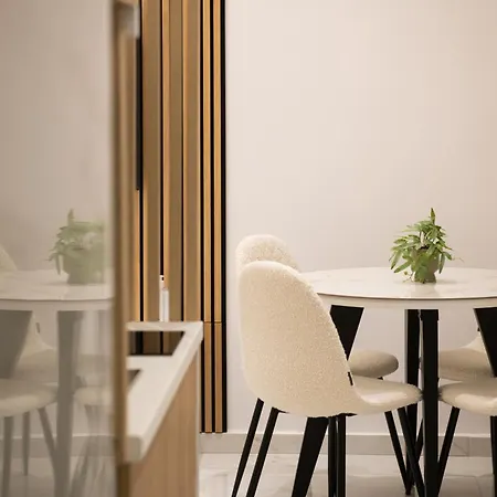 Navarino Lux Apartment Thessaloniki